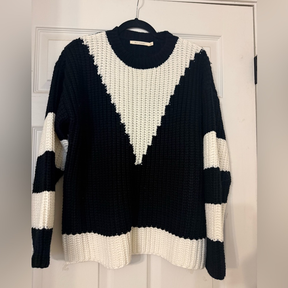 Black and White Women's Sweater